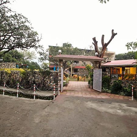 V Resorts Dukes Den Resort Ramnagar  Esterno foto